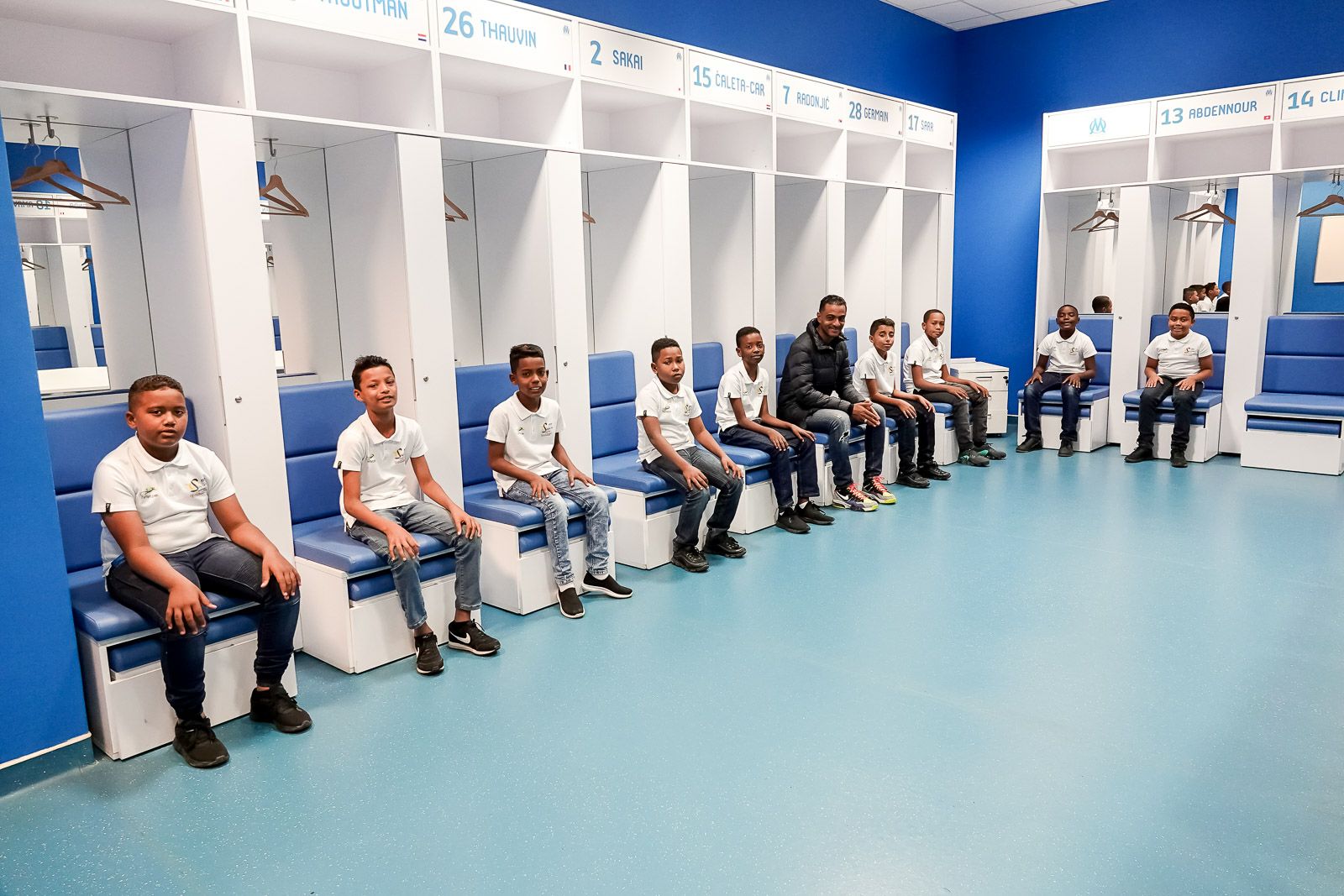 <center>"S'envoler vers le Rêve ..."  <br> Jour 7: Les marmailles reçus en VIM<br> par l’OM et l’OL .... <center>"S'envoler vers le Rêve ..."  <br> Jour 7: Les marmailles reçus en VIM<br> par l’OM et l’OL ....