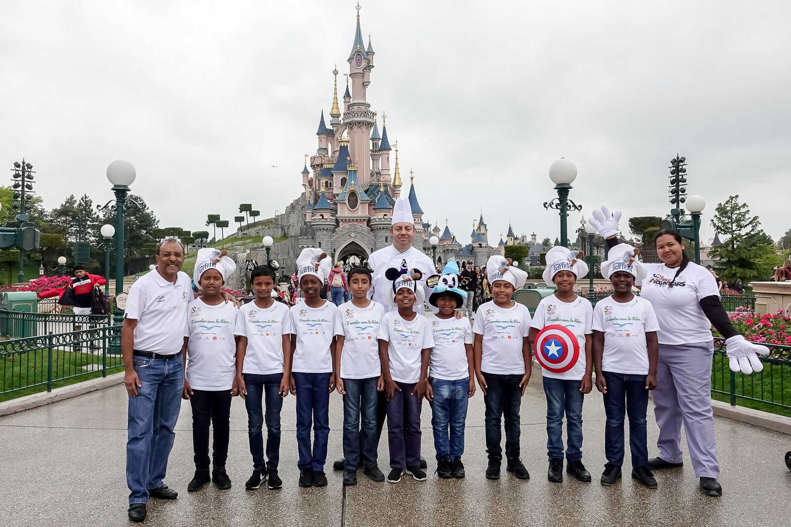 <center>"S'envoler vers le Rêve ..."  <br> Jour 14 : Le voyage de Rêve se termine à Disneyland Paris ...