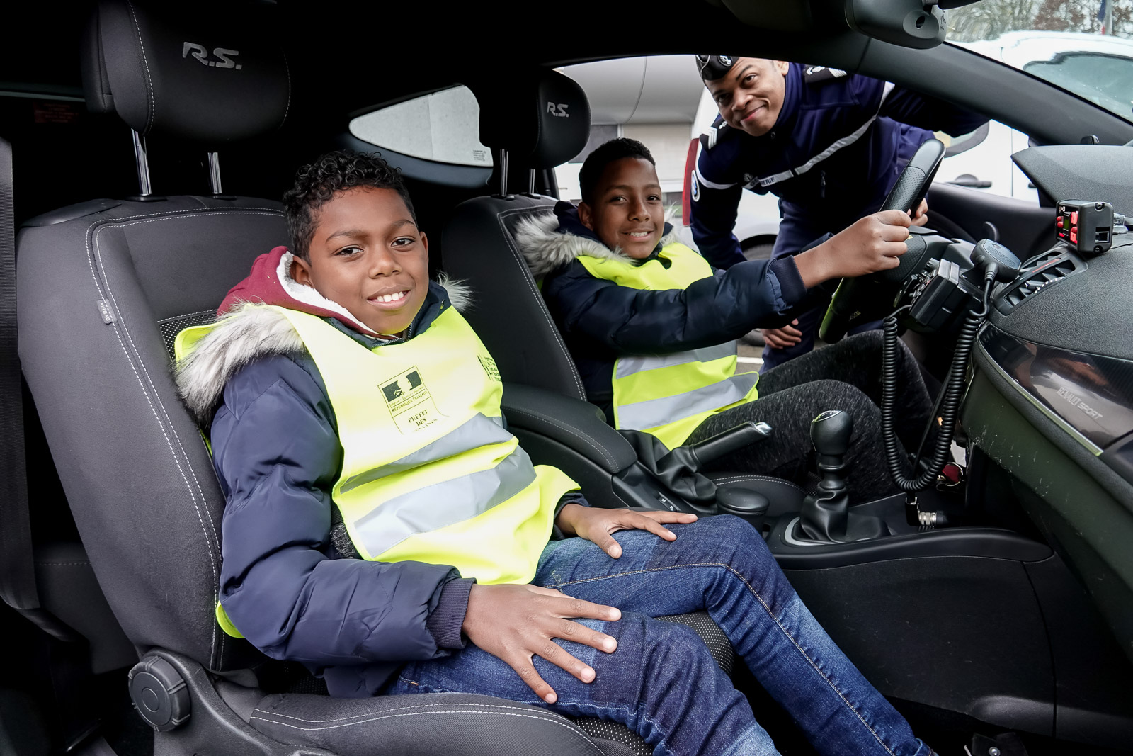 <center>"Un Incroyable Noël...." <br>Jour  6 : Une dernière journée à 250 à l’heure avec les gendarmes et au Parc des Princes