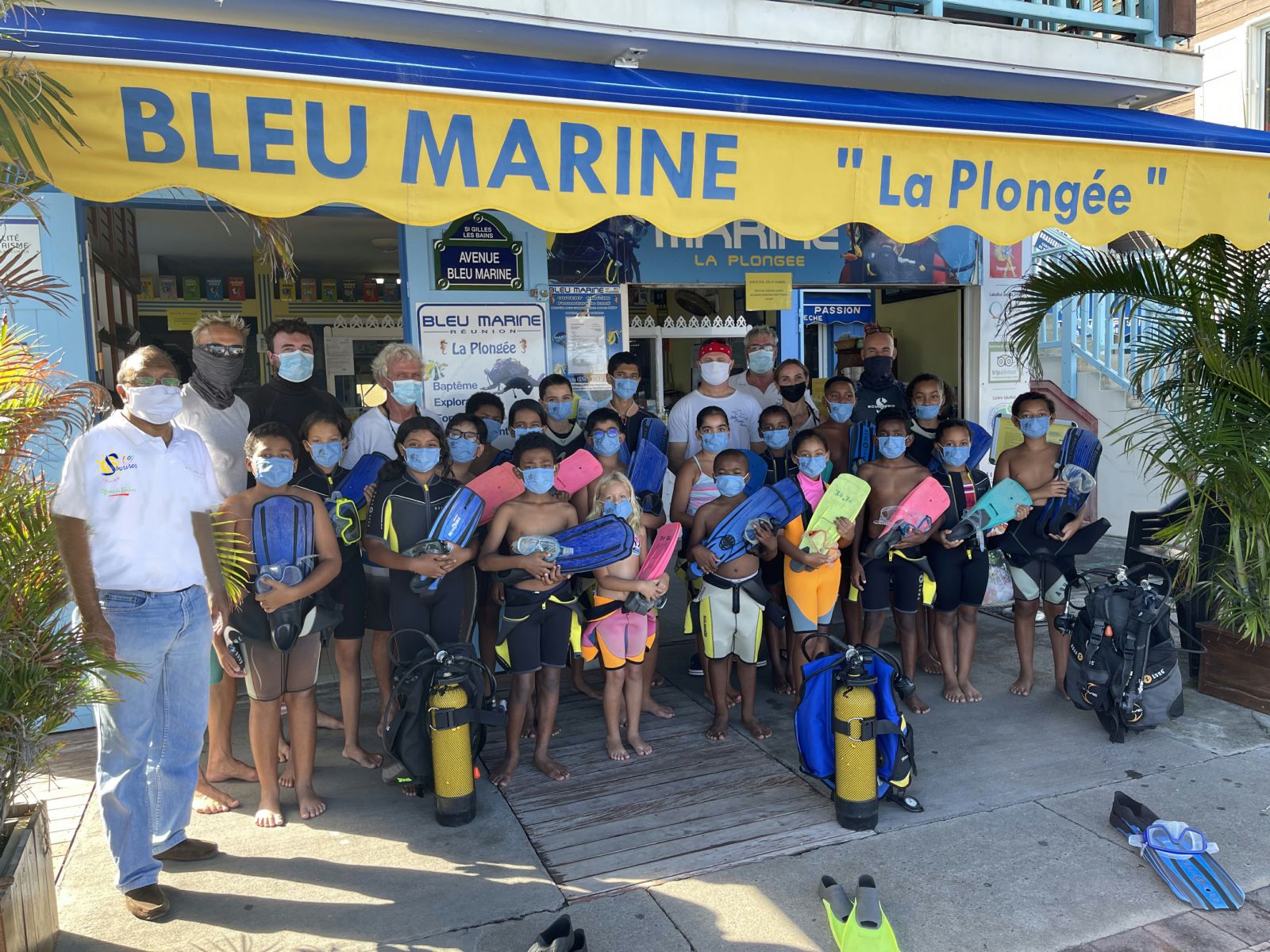 <center>Plongée : Les marmailles de 1000 Sourires <br>à la découverte de la biodiversité marine