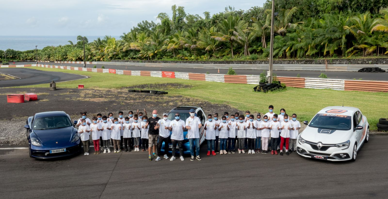 <center>Sainte-Anne : les marmailles de 1000 Sourires<br>  font du rallye et apprennent à conduire ! <center>Sainte-Anne : les marmailles de 1000 Sourires<br>  font du rallye et apprennent à conduire !