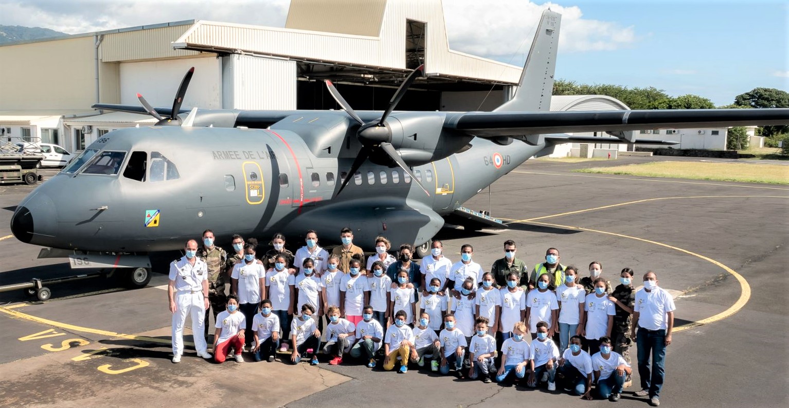 <center>15ème Anniversaire - 23 juin 2021 : Jour 3<br> 1000 Sourires fête ses 15 ans avec <br> Marie-Antoinette Katoto, Fabrice Abriel et <BR>Gaëlle Malet au Détachement Air 181