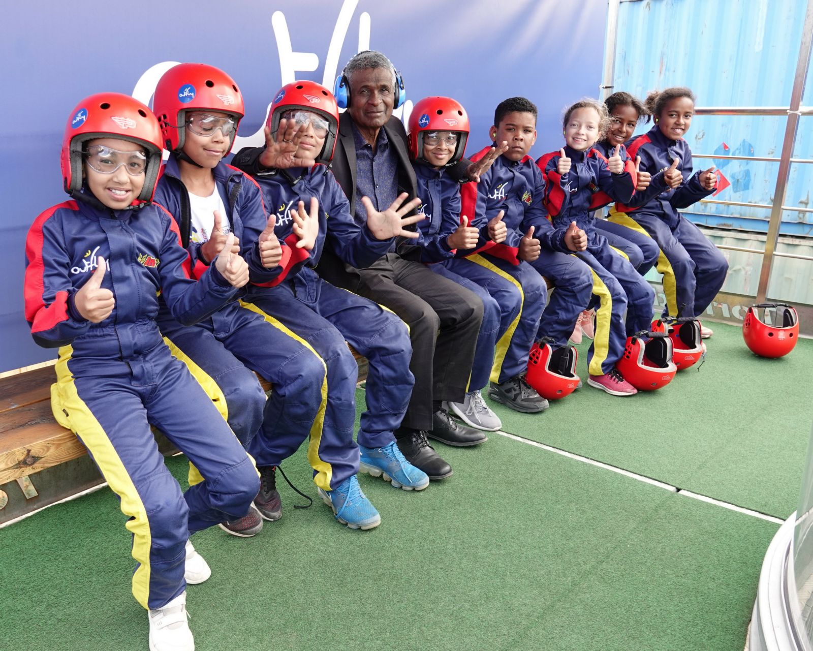 Copie de <center>Les marmailles de 1000 Sourires <br>font le grand saut avec KDOPAYS Copie de <center>Les marmailles de 1000 Sourires <br>font le grand saut avec KDOPAYS