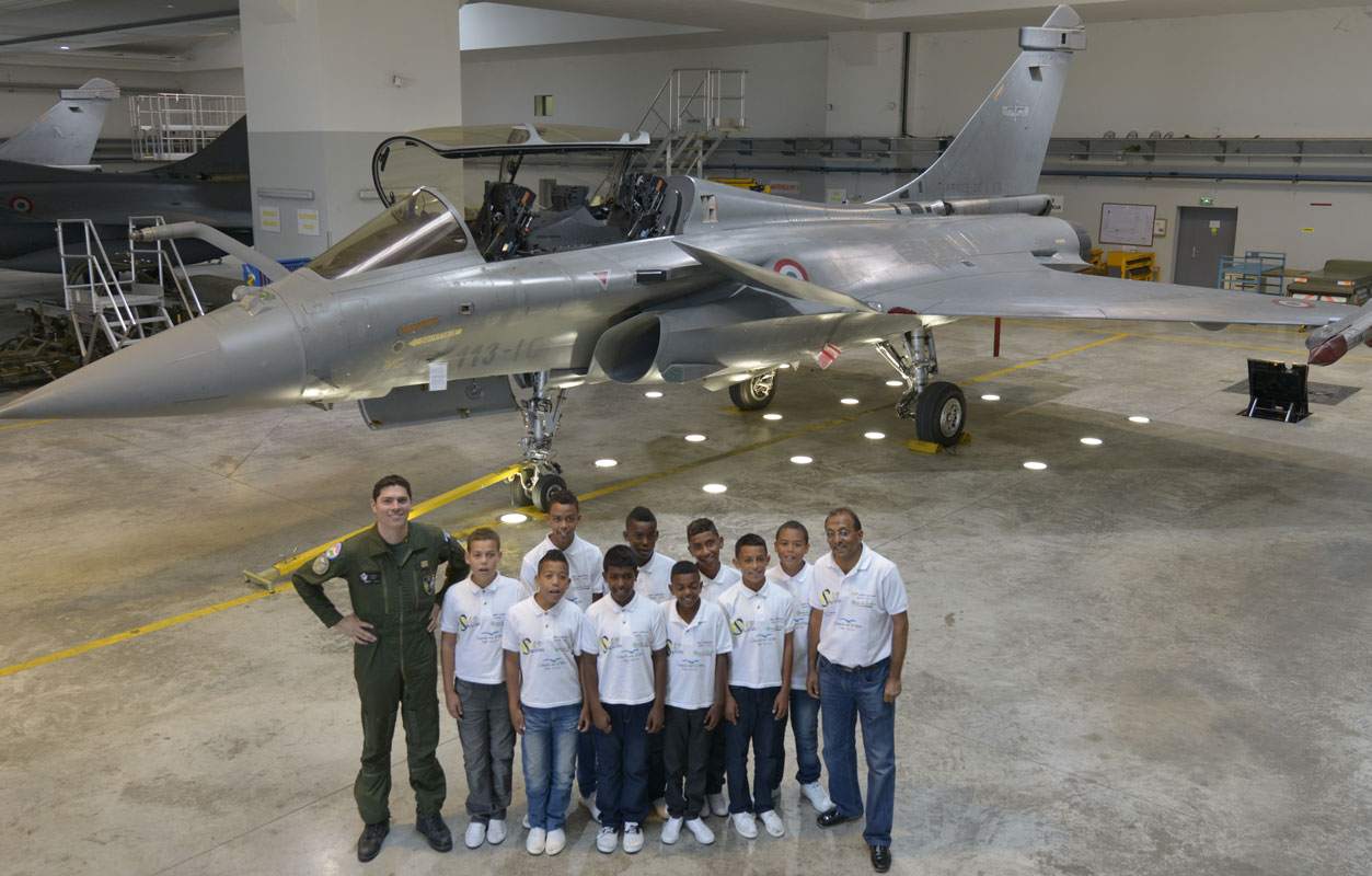 Mardi 13 mai, les marmailles au 7ème ciel Mardi 13 mai, les marmailles au 7ème ciel