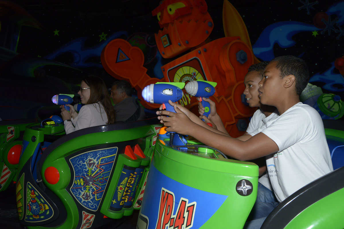 Le monde magique de Disney pour les 9 petits saint-paulois ... Le monde magique de Disney pour les 9 petits saint-paulois ...