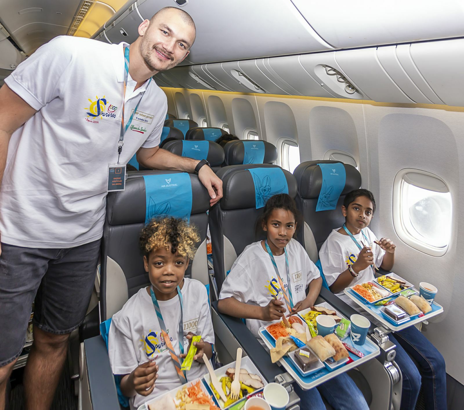 <center>Voyage au coeur de l’Aéroport Roland Garros <br>pour les marmailles de 1000 Sourires