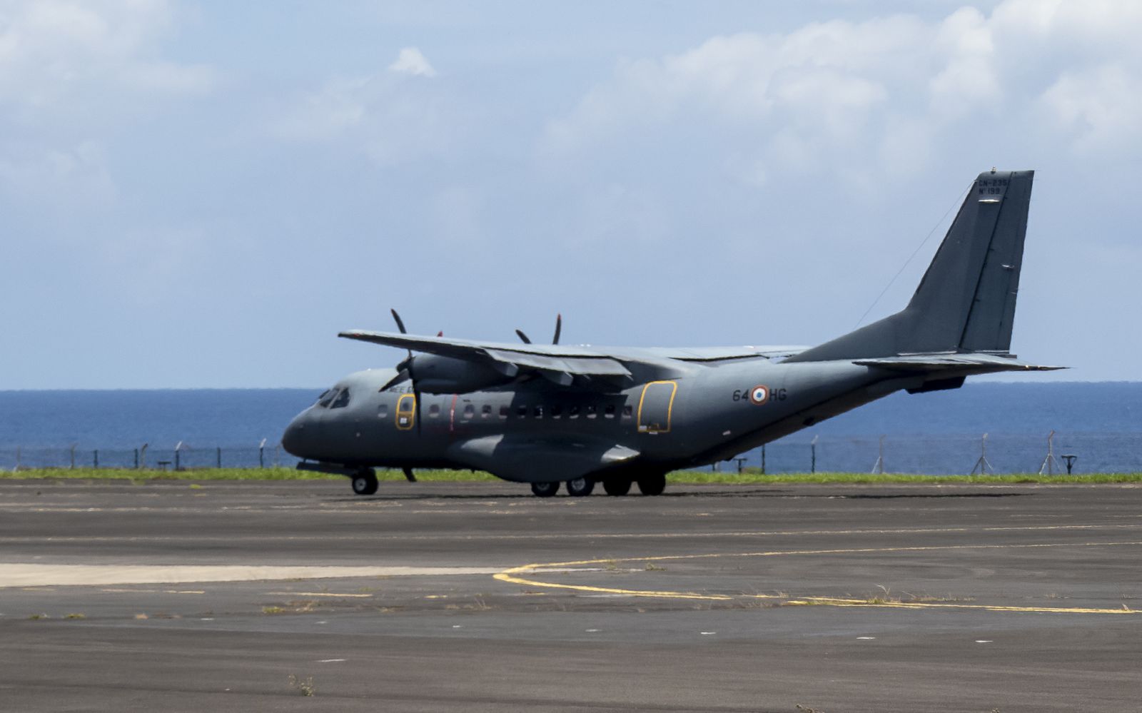 <CENTER>Baptême de l’air en CASA : les marmailles de <BR>1000 Sourires fêtent Noël “en lèr” <CENTER>Baptême de l’air en CASA : les marmailles de <BR>1000 Sourires fêtent Noël “en lèr”