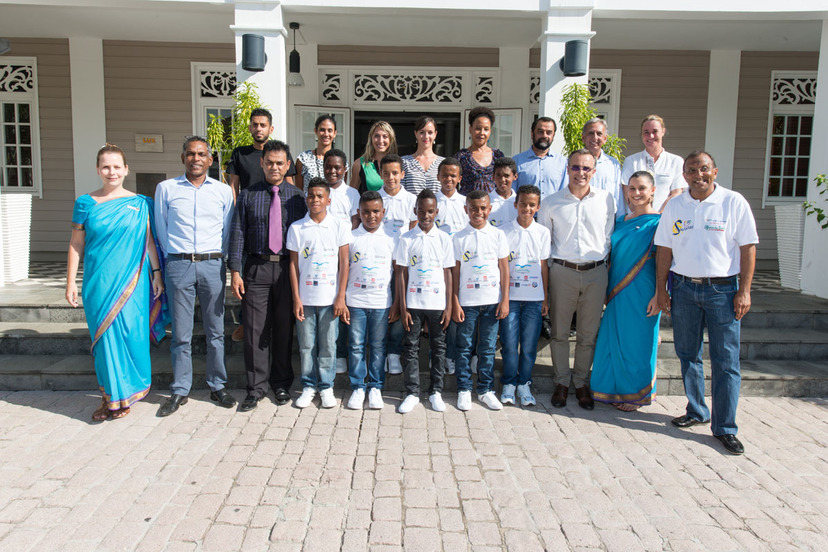 <center>Prêts à s'envoler pour le Rêve .. <center>Prêts à s'envoler pour le Rêve ..