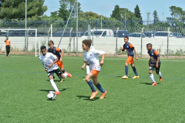 <center>Samedi 16 mai 2015 : Rencontre 1000 Sourires<br> et U12 du MHSC : Tous vainqueurs !