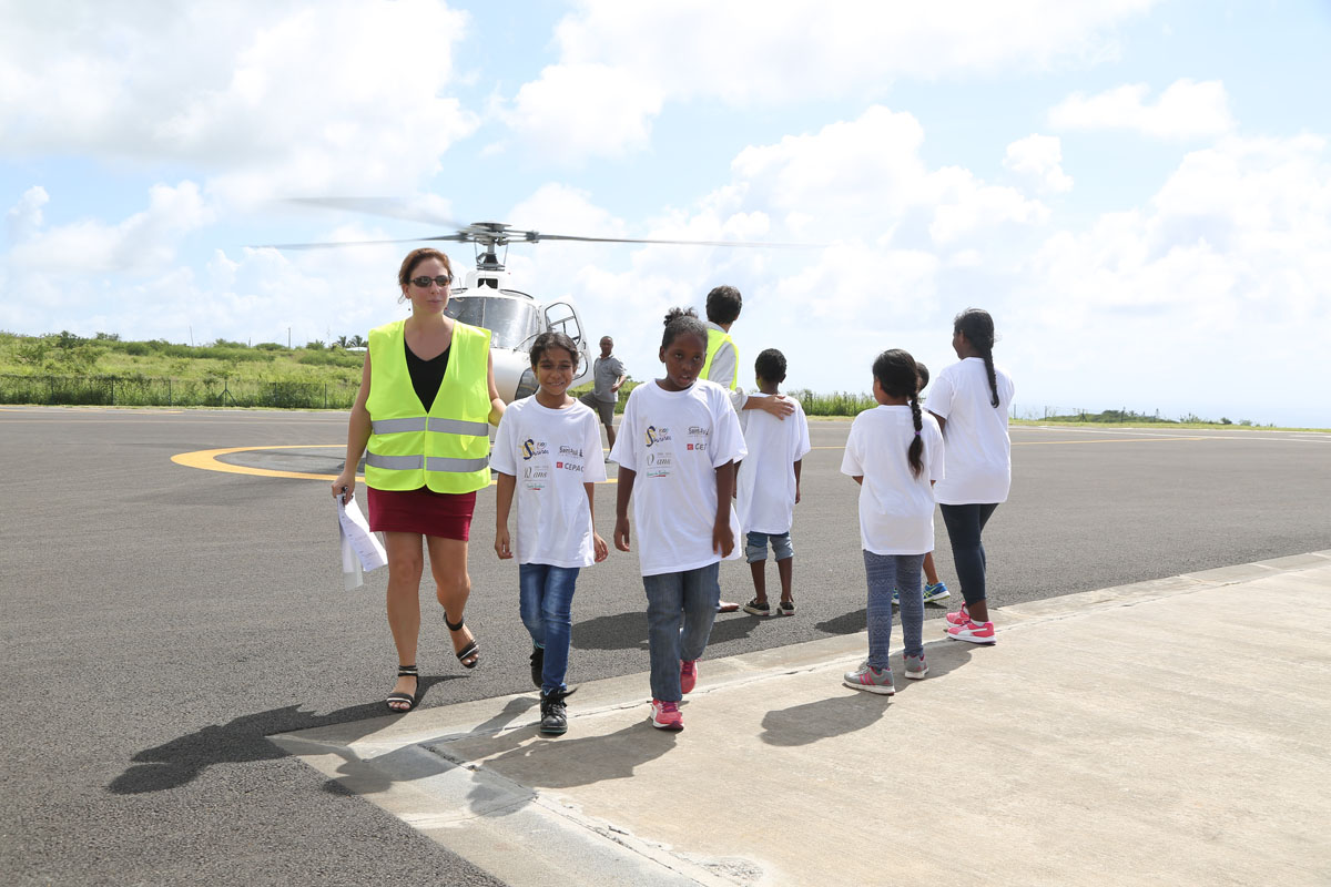 <center>Baptême de l'air avec Hélilagon <br>pour les VIM de Fleurimont <center>Baptême de l'air avec Hélilagon <br>pour les VIM de Fleurimont