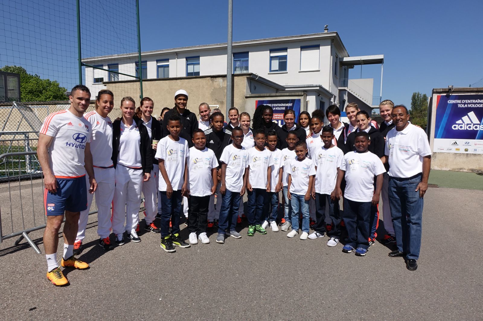 <center> Jour 6 : "S'envoler vers le Rêve  ... " : <br>Des pros, cœur de Lyon <center> Jour 6 : "S'envoler vers le Rêve  ... " : <br>Des pros, cœur de Lyon