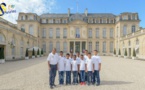<center>Jour 7 : "S'envoler vers le Rêve  ..." <br>Les enfants de 1000 Sourires <br> au coeur du palais de l’Élysée <br>  pour une visite d’exception <center>Jour 7 : "S'envoler vers le Rêve  ..." <br>Les enfants de 1000 Sourires <br> au coeur du palais de l’Élysée <br>  pour une visite d’exception