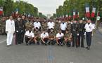 1000 Sourires au cinquantenaire du SMA  à Paris  et au défilé du 14 juillet 2011 sur les Champs Elysées......