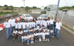 <center>Les VIM  de 1000 Sourires  découvrent le Rallye <br>avec le champion Malik Unia  et Miss Réunion